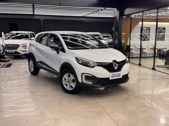 RENAULT CAPTUR 1.6 16V SCE FLEX LIFE X-TRONIC RENAULT CAPTUR 1.6 16V SCE FLEX LIFE X-TRONIC